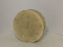 Load image into Gallery viewer, Unlabelled Juniperberry & Lavender soap